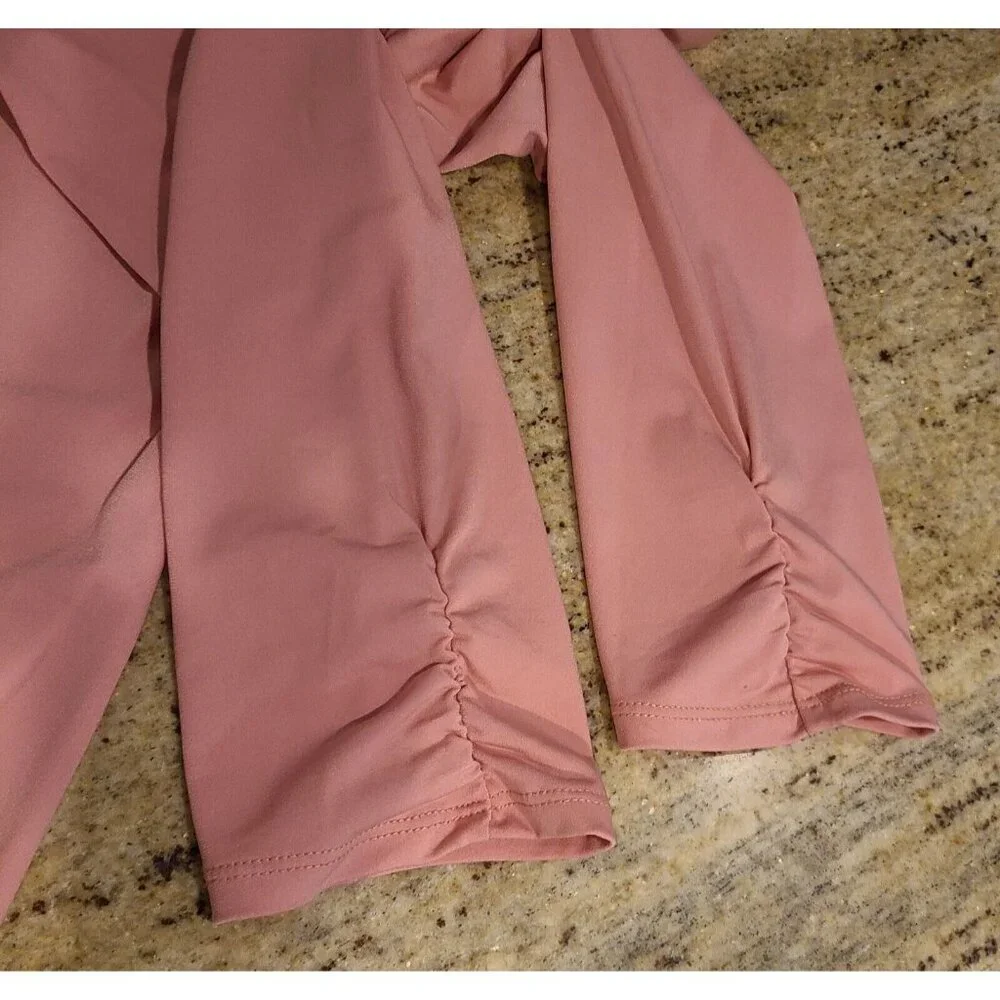 Simply Emma Size 1X Sharkbite Hem 3/4 Sleeve Beaded Embellished Neck Top Pink - Picture 12 of 15